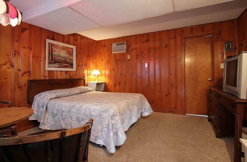 Dolphyn Motel Хэмптон Экстерьер фото